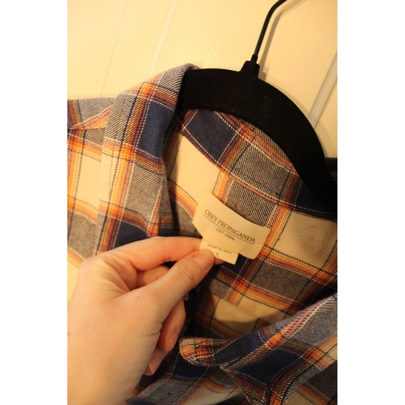 OBEY PROPAGANDA Plaid Flannel Shirt Long Sleeve Button Up Men Size L - Picture 2 of 3